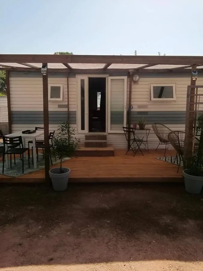 Vacances Mobilhome à Fréjus sur terrain privé Séjour chez l'habitant
