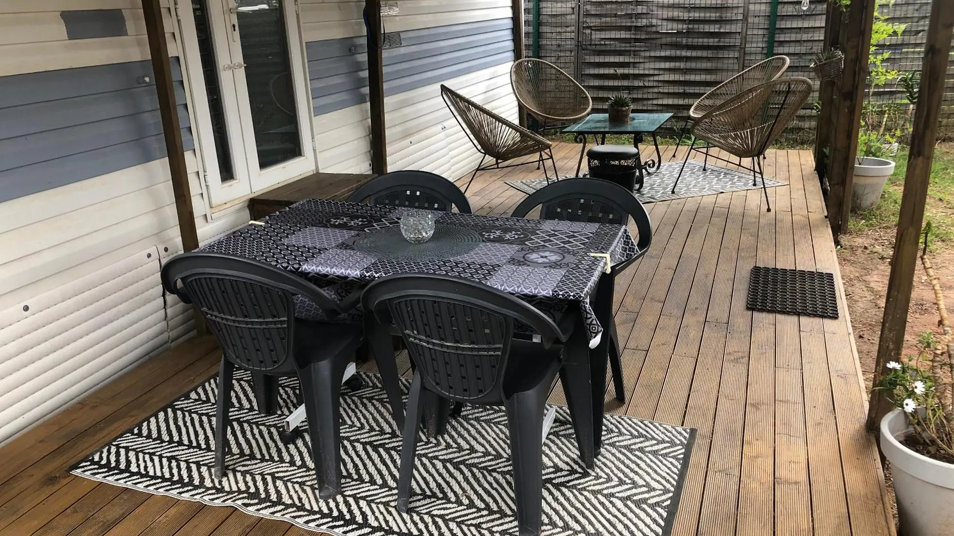Vacances Mobilhome à Fréjus sur terrain privé France