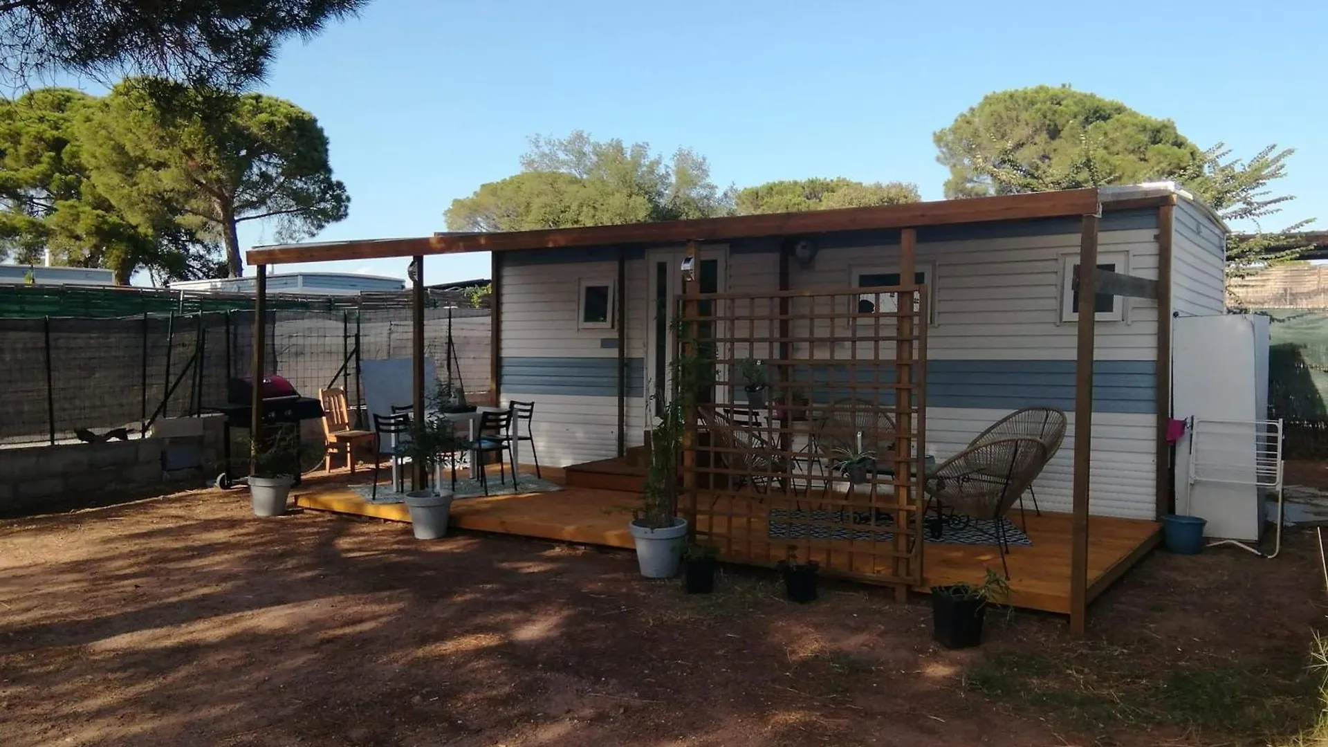 Vacances Mobilhome à Fréjus sur terrain privé